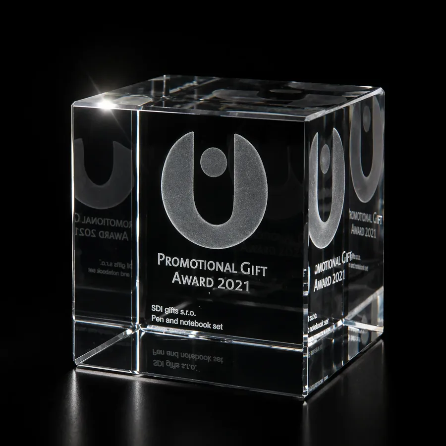 Glass award received by SDI Gifts