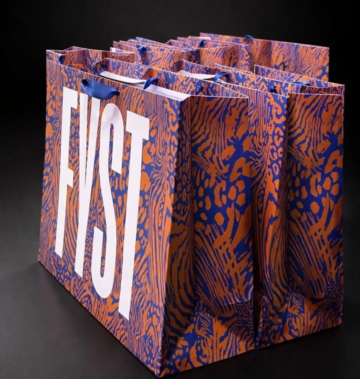 Custom printed bags and branded packaging